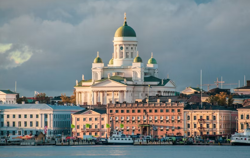 Tour of photogenic Helsinki with a Local - Image 4